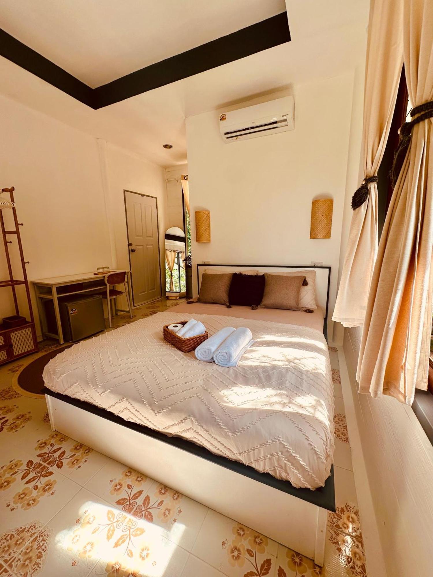 เกาะกูดการ์เดน Hotel Ban Lak Uan ภายนอก รูปภาพ